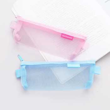 Gambar produk HeChooses Tas Make Up Kosmetik Transparent Mesh Triangle - KS34