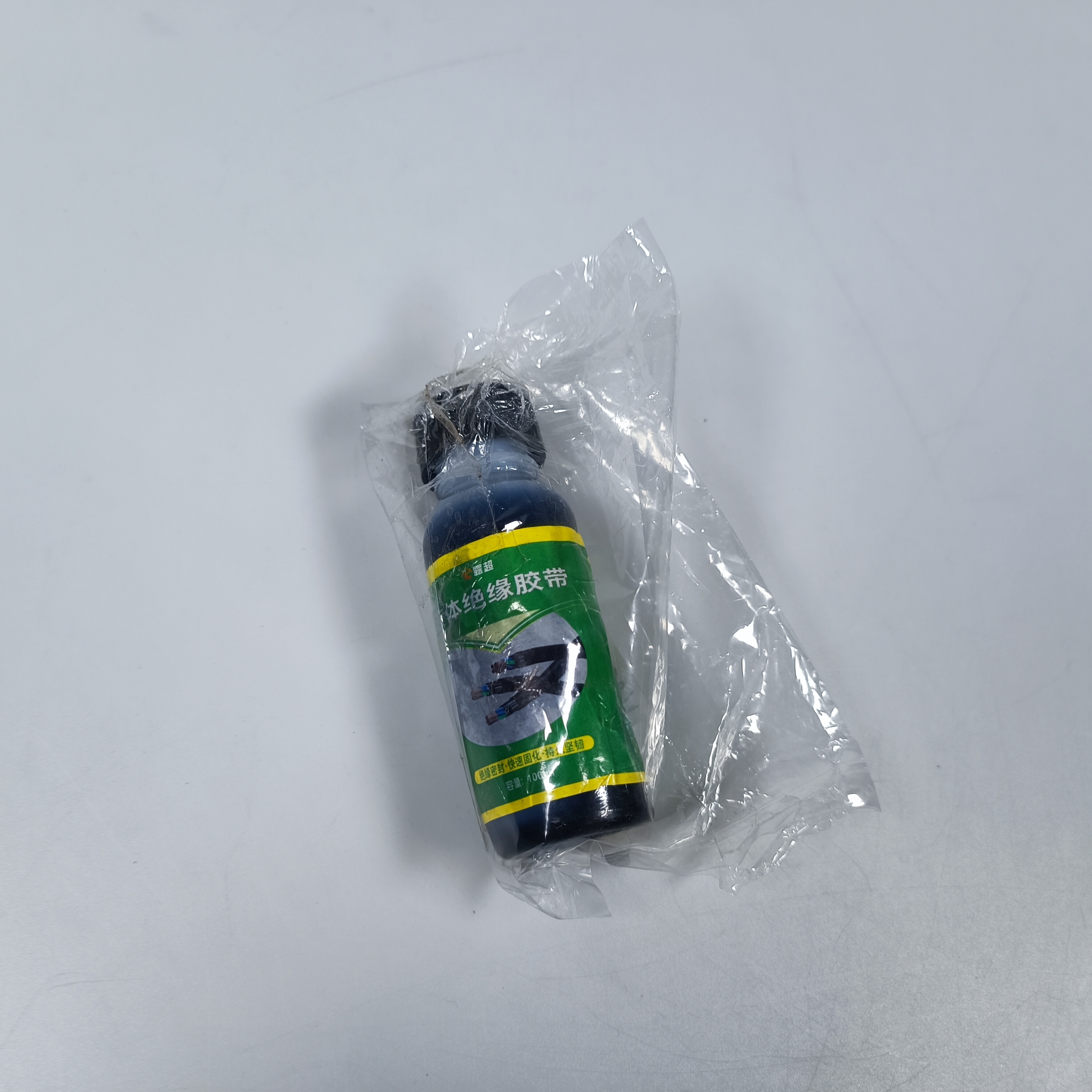 Gambar produk BOGG Lem Kabel Listrik Isolasi Cair Liquid Tape Indoor Outdoor 100ml - BG01