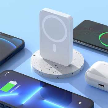 Gambar produk Uvolt Power Bank 10000mAh Wireless Magnetic MagSafe PD Type C 20W - UV855