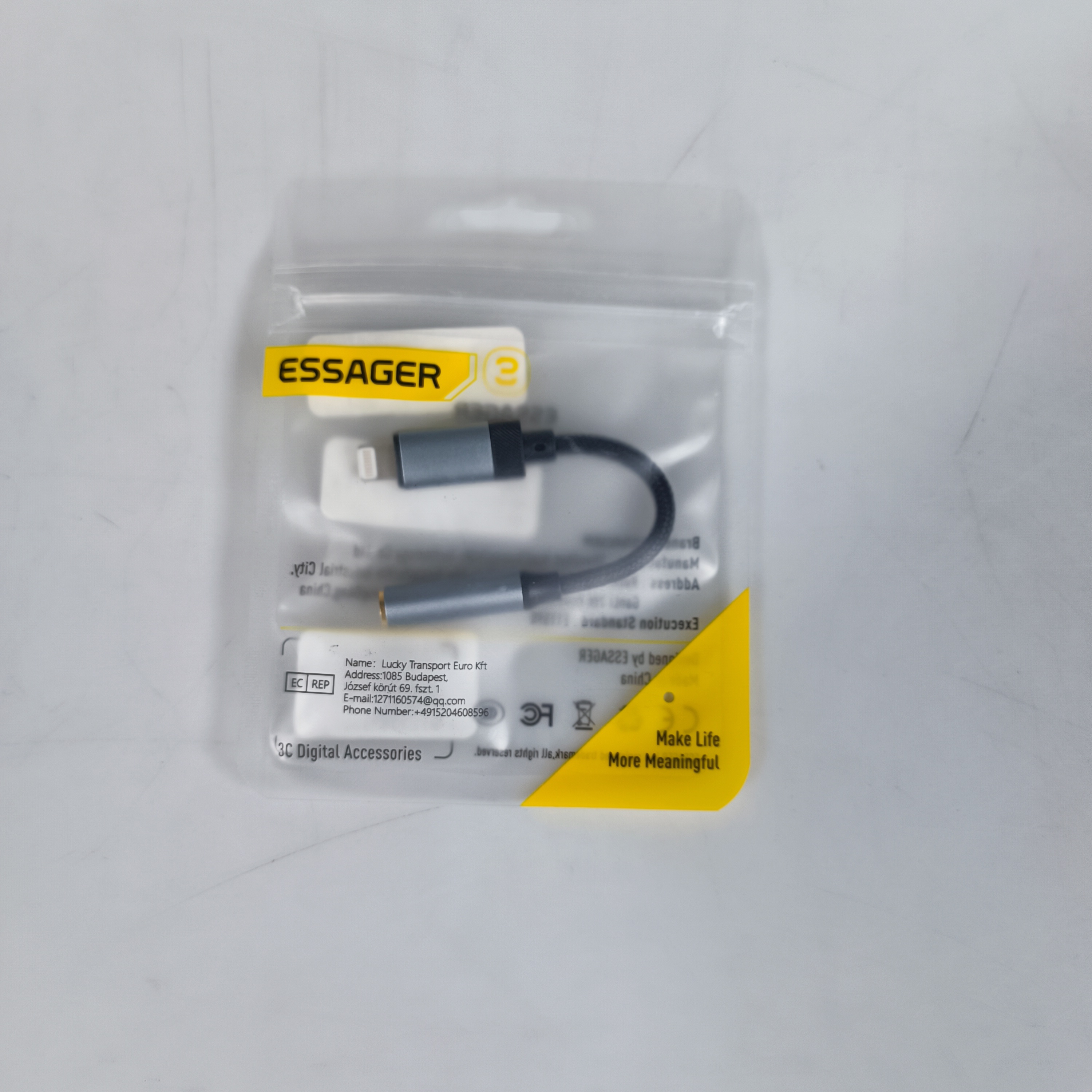 Gambar produk ESSAGER Kabel Adapter Audio 3.5mm Jack Female Lightning - ZY0G