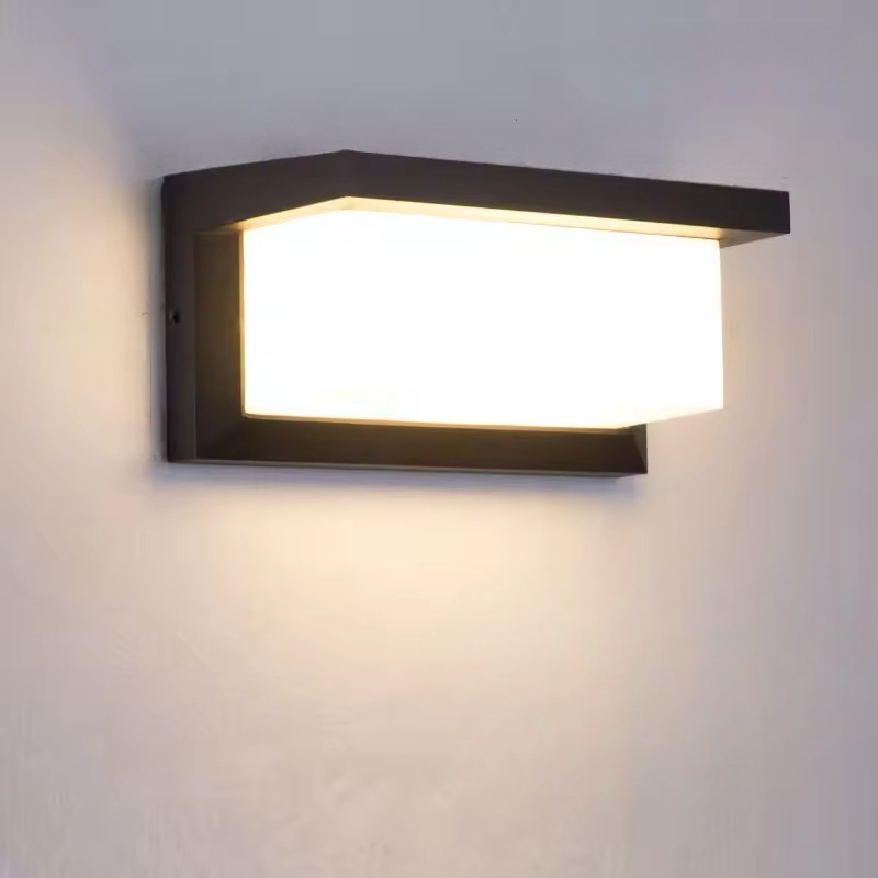 Gambar produk GAVT Lampu Dinding Aluminium Waterproof Warm White 18W - OWL05