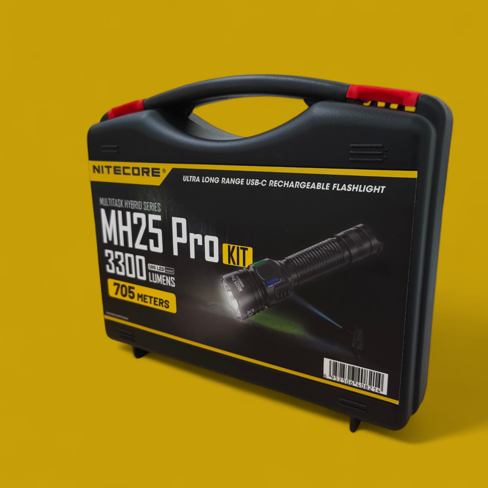 Gambar produk NITECORE Senter LED Flashlight Tactical NiteLab UHi 40 3300 Lumens - MH25 Pro KIT