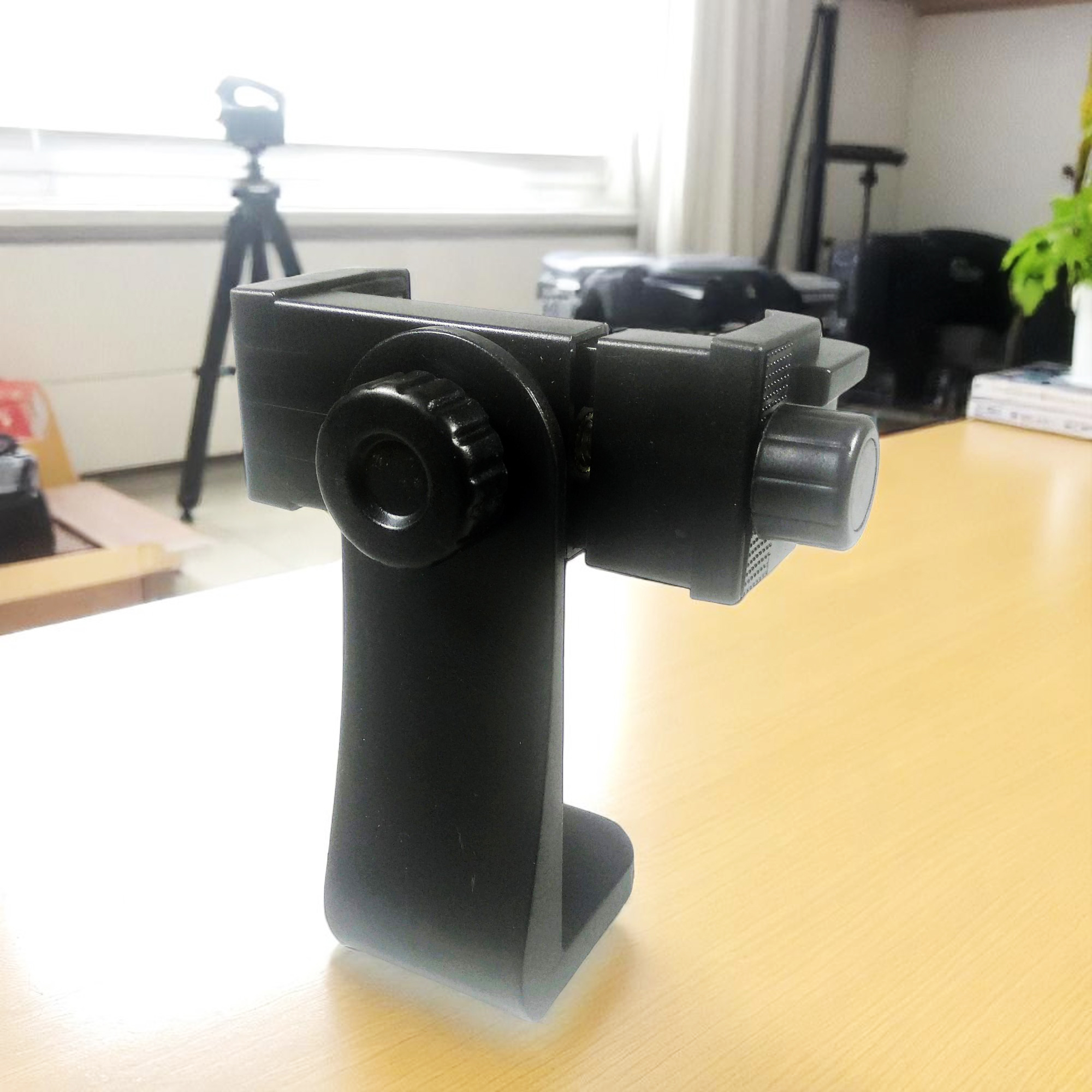 Gambar produk Facet Smartphone Clamp Bracket Holder Mount Tripod Monopod - INU76