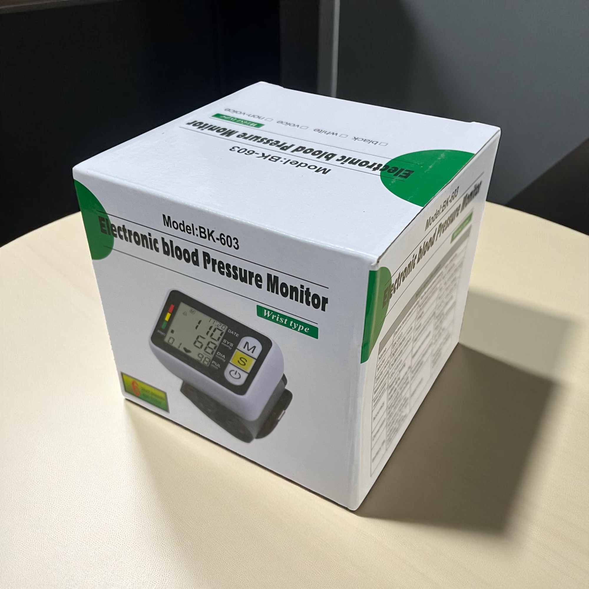 Gambar produk JOYYKO Tensimeter Digital Pengukur Tekanan Darah Wrist Blood Pressure without Voice - BK-603B