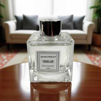 Gambar produk Cararie Pengharum Ruangan Reed Diffuser with Rattan Sticks 100ml Encounters - C100