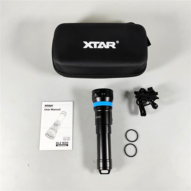 Gambar produk XTAR Senter Diving 2in1 Laser Beam Luminus 1600 Lumens SST-40 P2 - DL2 Kit