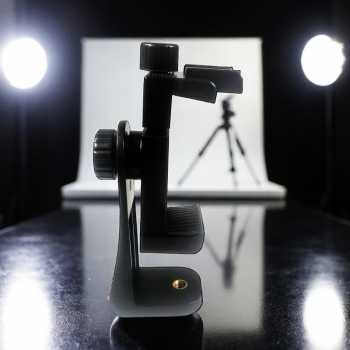 Gambar produk Facet Smartphone Clamp Bracket Holder Mount Tripod Monopod - INU76
