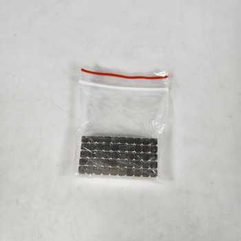 Gambar produk Yue Strong Neodymium Magnet NdFeB N35 5x5x5mm 100 PCS - INU71