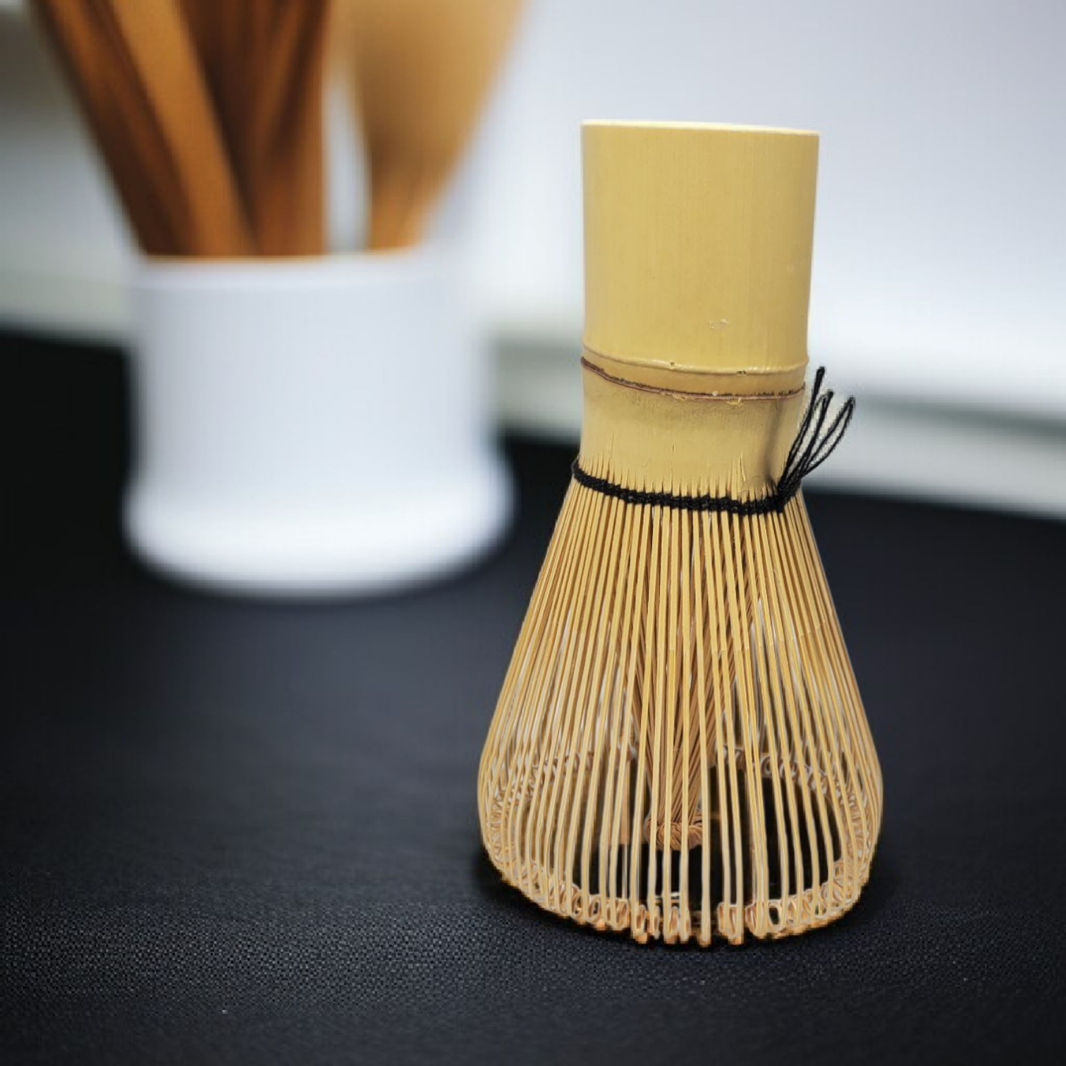 Gambar produk FMA Chasen Bamboo Whisk Matcha Pengaduk Teh Jepang 84 Tangkai - FMCA