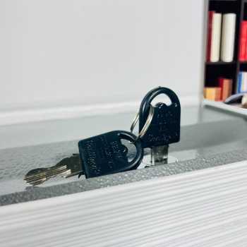 Gambar produk HOMESAFE Kotak Buku Novel Hidden Security Box Book Key Lock Size S - DHZ005