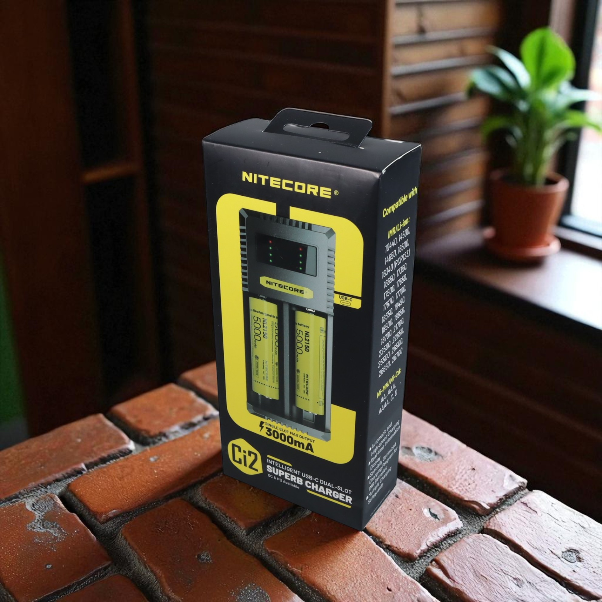 Gambar produk NITECORE Charger Baterai 2 Slot AA 16650 Ni-MH Li-Ion Fast Charging - Ci2