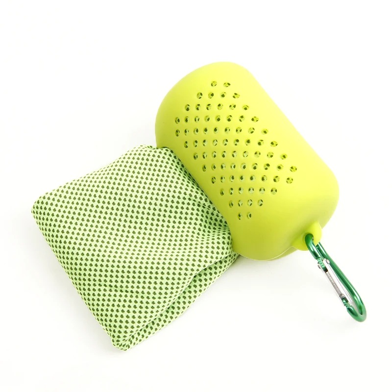 Gambar produk ASOLID Handuk Microfiber Quick Dry Cooling Ice Towel Silicon Case 90x30cm - AS13