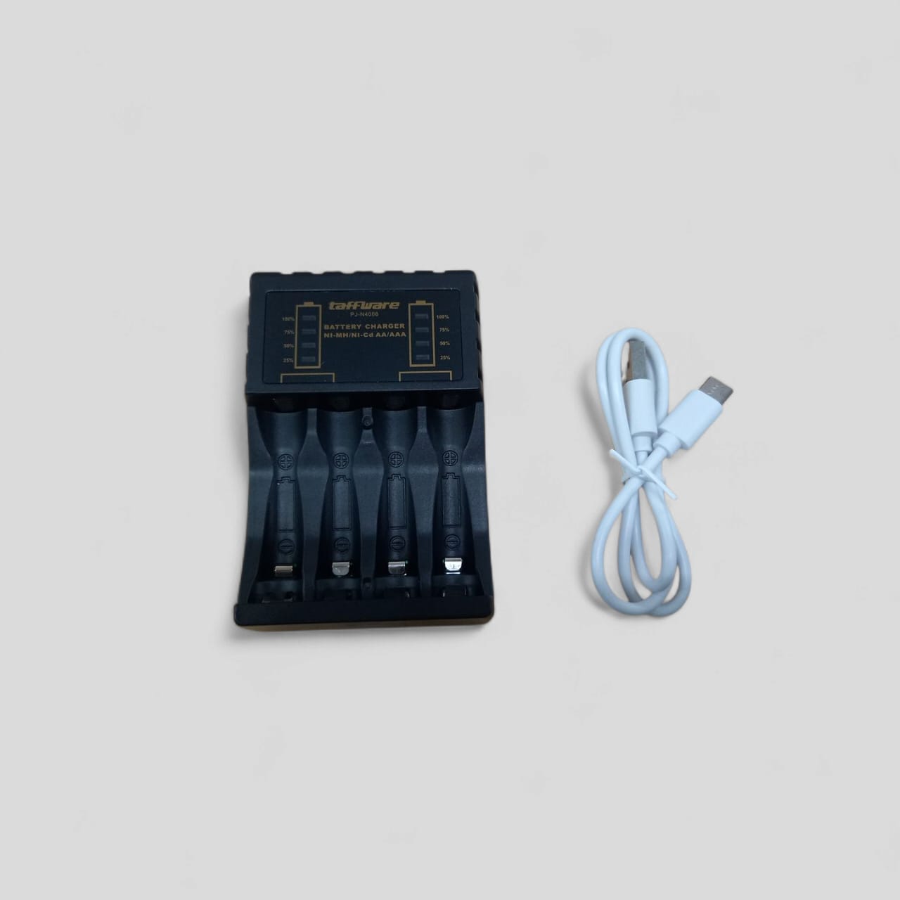Gambar produk Taffware Charger Baterai 4 Slot AAA AA Ni-MH Ni-CD with Power Display - PJ-N4008