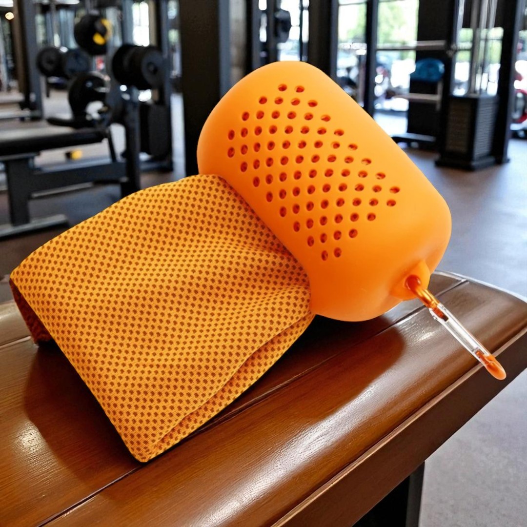 Gambar produk ASOLID Handuk Microfiber Quick Dry Cooling Ice Towel Silicon Case 90x30cm - AS13