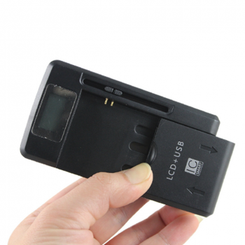 Gambar produk FMA Universal Battery Charger US Plug 4.2V with LCD USB Port 5.2V - A73E