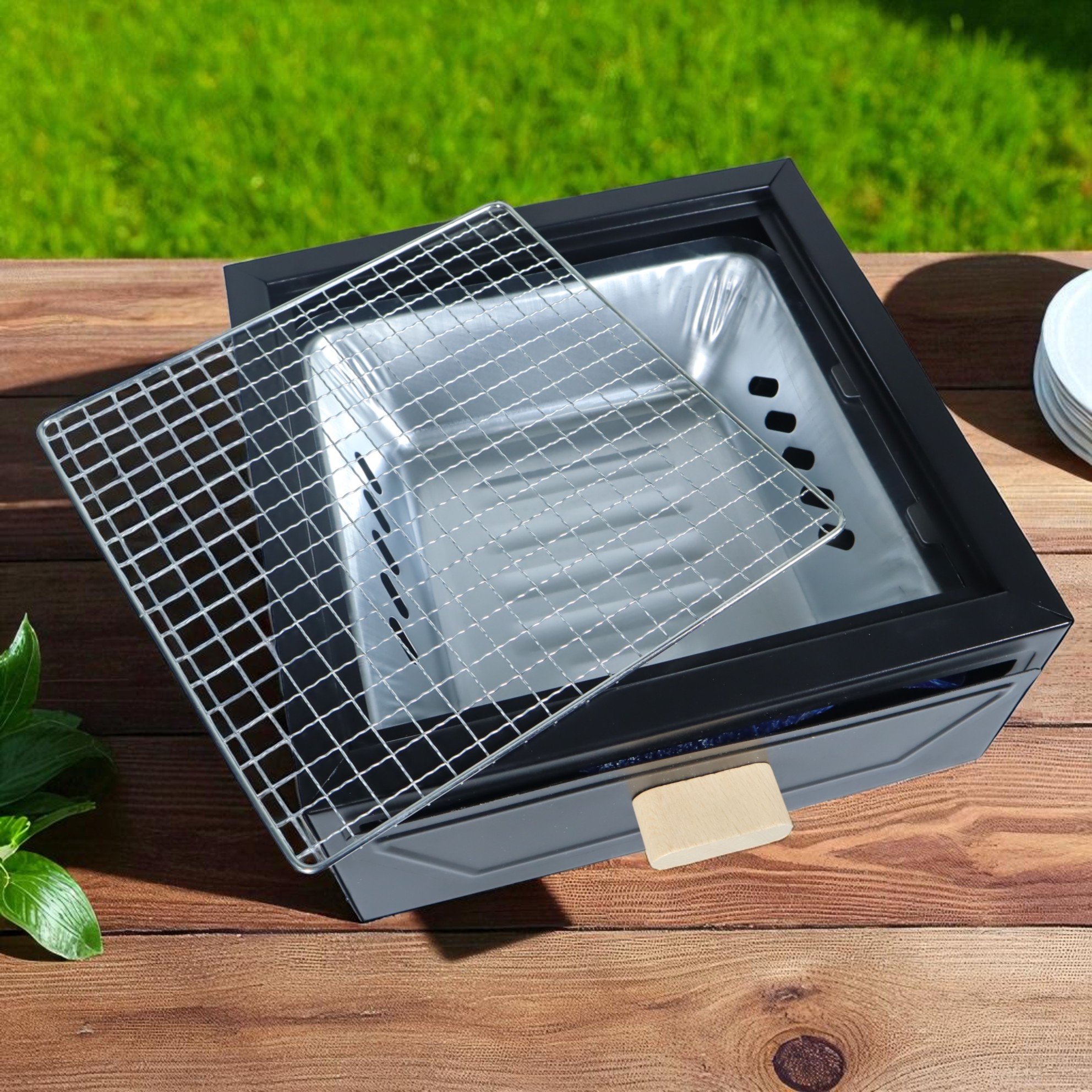 Gambar produk WOODPACK Alat Pemanggang Arang BBQ Outdoor Grill Stove Portable With Frying Pan - sk201