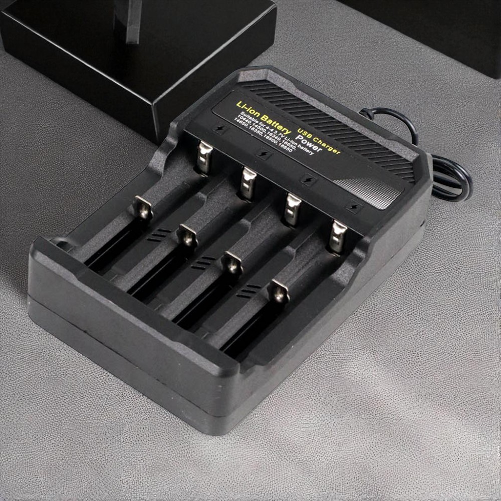 Gambar produk Taffware Charger Baterai 4 Slot 14500 18350 18650 Li-Ion with LED - MS-5D84A