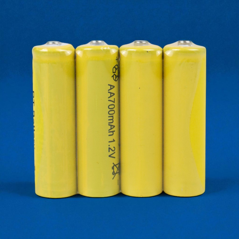 Gambar produk VariCore Baterai Rechargeable AA Ni-CD 1.2V 700mAh 4 PCS - VR700