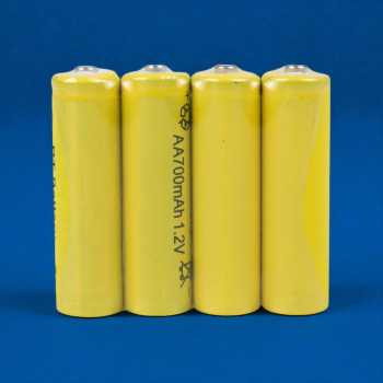 Gambar produk VariCore Baterai Rechargeable AA Ni-CD 1.2V 700mAh 4 PCS - VR700