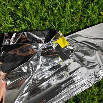 Gambar produk QILI Selimut Darurat Emergency Blanket Camping Thermal 150x240cm - Q24