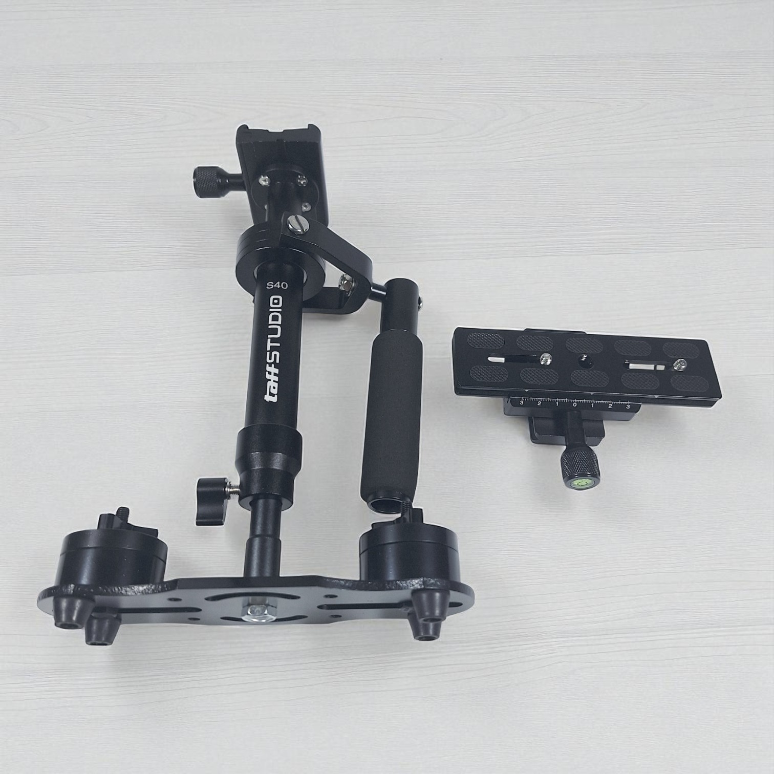 Gambar produk TaffSTUDIO Stabilizer Steadycam Pro Aluminium Alloy for Camcorder DSLR - S40