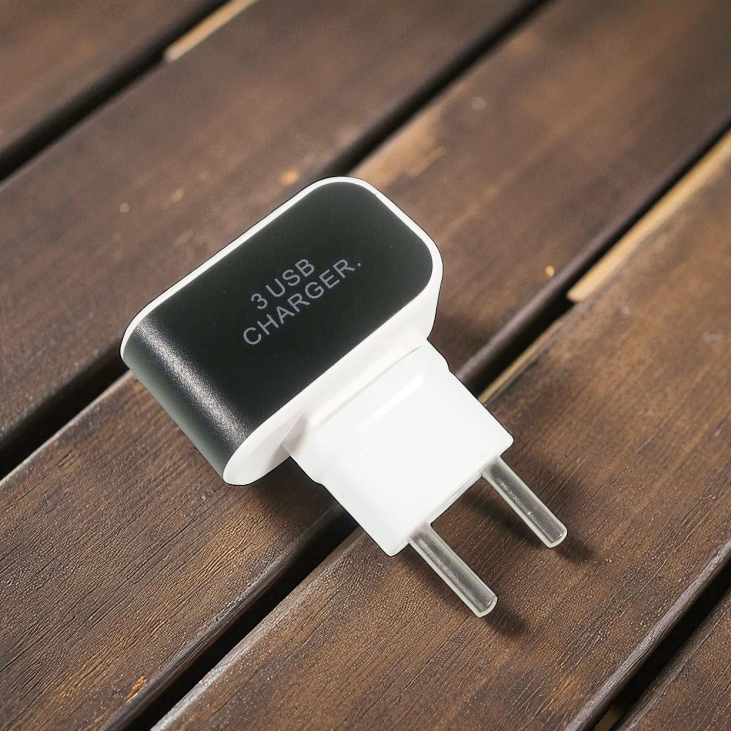 Gambar produk Adaptor Travel Charger USB 3 Port 5V 3.1A - EKA
