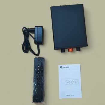 Gambar produk Fosi Audio Preamplifier Dual Channel Adjustable Gain with Remote - P4