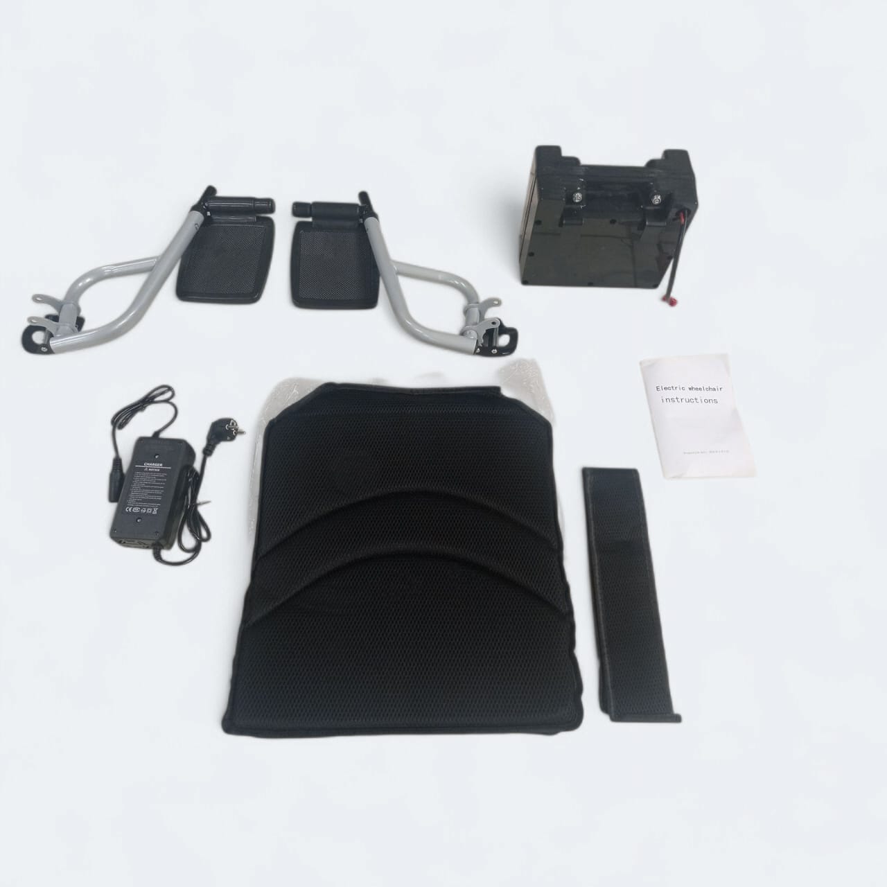 Gambar produk JiKang Kursi Roda Elektrik Lipat Wheelchair with Hand Controller 250W - TW-100W