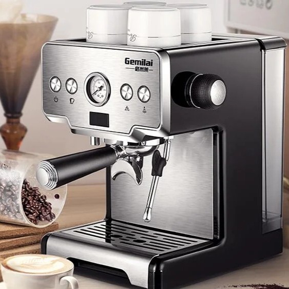 Gambar produk Gemilai Mesin Kopi Espresso Coffee Maker Frothing 15 Bar 1450W 1.7L - CRM3605