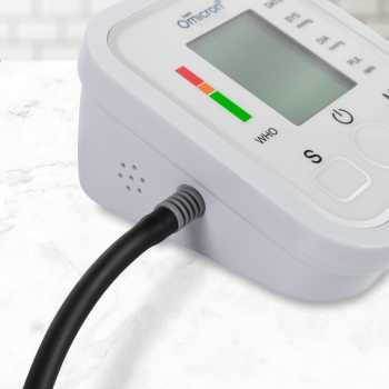 Gambar produk TaffOmicron Tensimeter Digital Pengukur Tekanan Darah with Battery - BW-3205