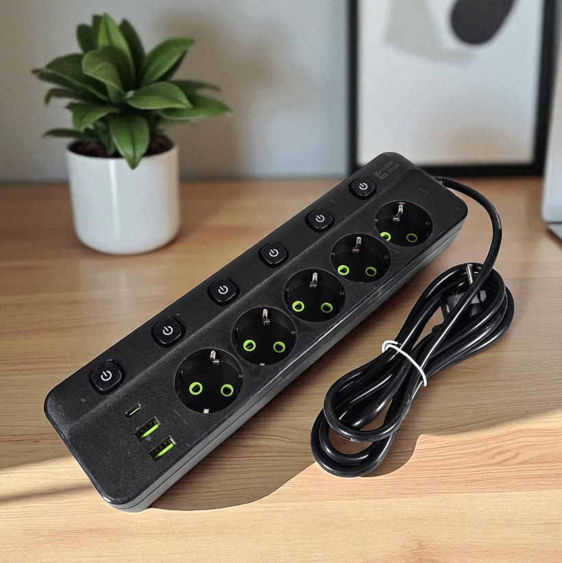 Gambar produk Taffware Stop Kontak 5 Lubang USB Type C EU Plug 10A 110-250V 2500W - QL-1098U