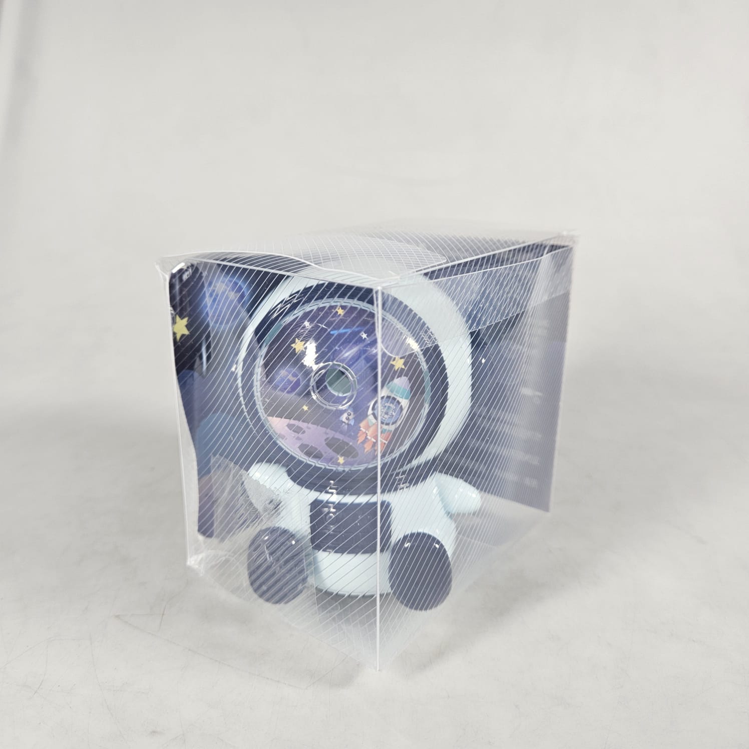 Gambar produk XIAOLINGJING Rautan Pensil Manual Pencil Sharpener Mini Astronaut - 18117