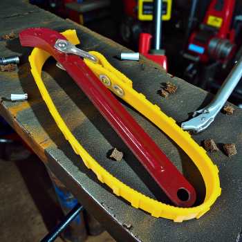 Gambar produk Puluoen Alat Pembuka Pipa Filter Belt Wrench Puller Strap 8 Inch - SR-1149