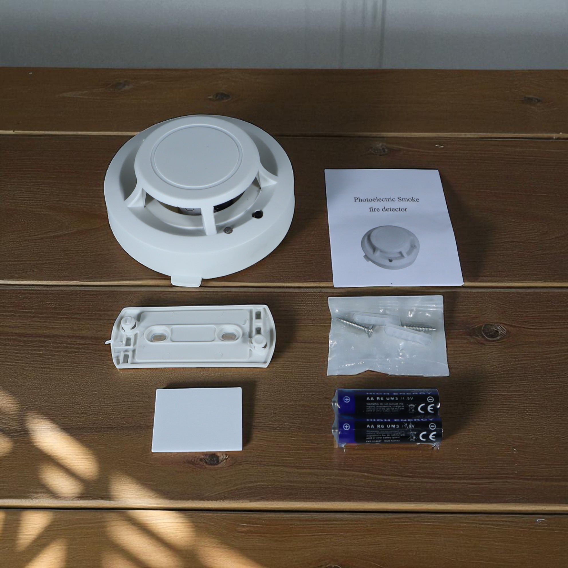 Gambar produk ROGMIR Pendeteksi Kebakaran Smoke Fire Detector Alarm With Test Button - RG1