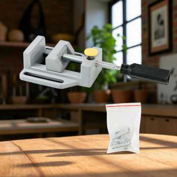 Gambar produk ETOPOO Penjepit Kayu Clamp Vise Woodworking Carpentry Tool 68mm - 1609