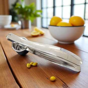 Gambar produk TaffHOME Penghancur Bawang Putih Stainless Steel Garlic Pressure - A42
