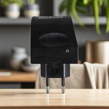 Gambar produk Car Charger Switch Adaptor EU Plug 12V 500mA - KYA109