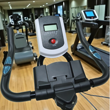 Gambar produk CHOOYOU Sepeda Statis Gym Spinning Bike Silent Heart Rate Tracker - 305