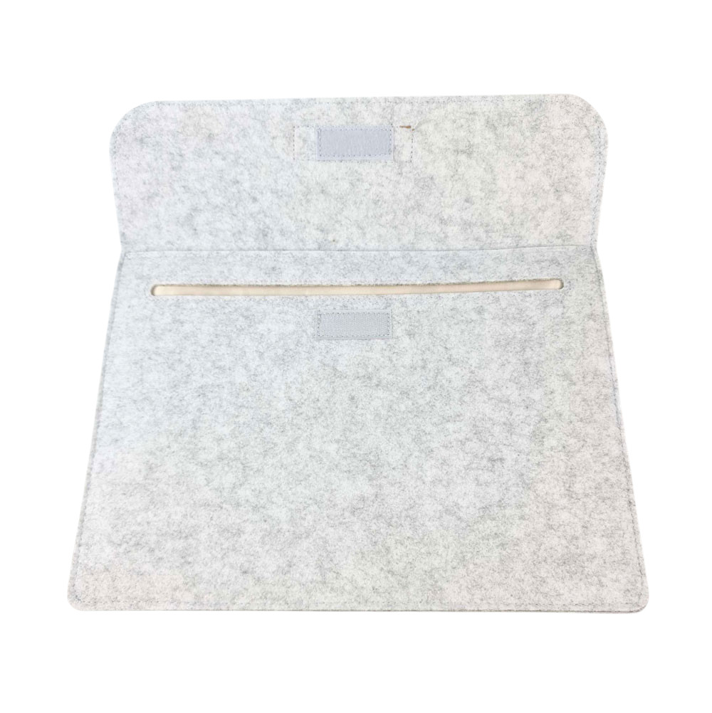 Gambar produk Rhodey Sleeve Case Laptop Macbook Felt with Pouch 15 Inch - AK01