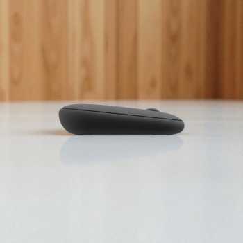 Gambar produk Logitech Pebble 2 Mouse Wireless Bluetooth Silent Touch 400-4000 DPI - M350s