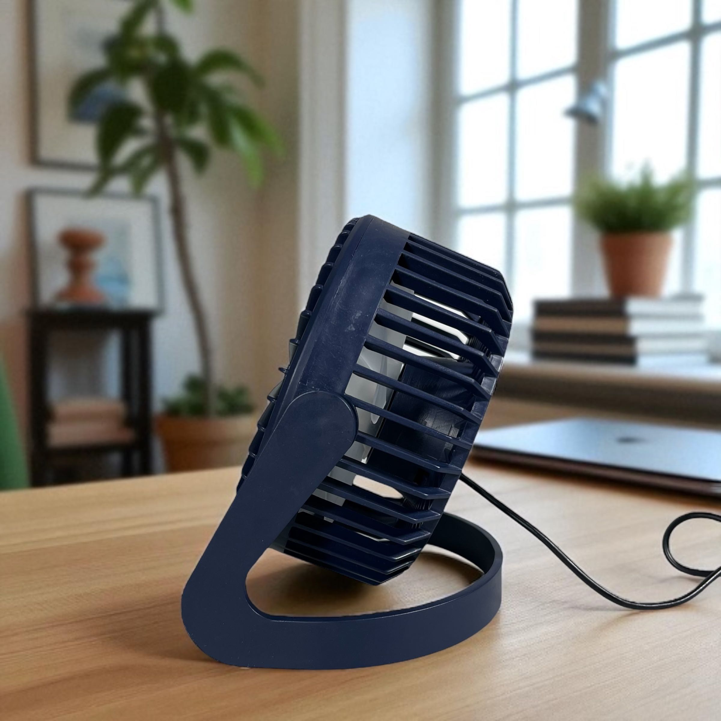 Gambar produk TaffHOME Kipas Angin Meja Portable Desk Fan USB 5 Inch 2.5W - YZ-007