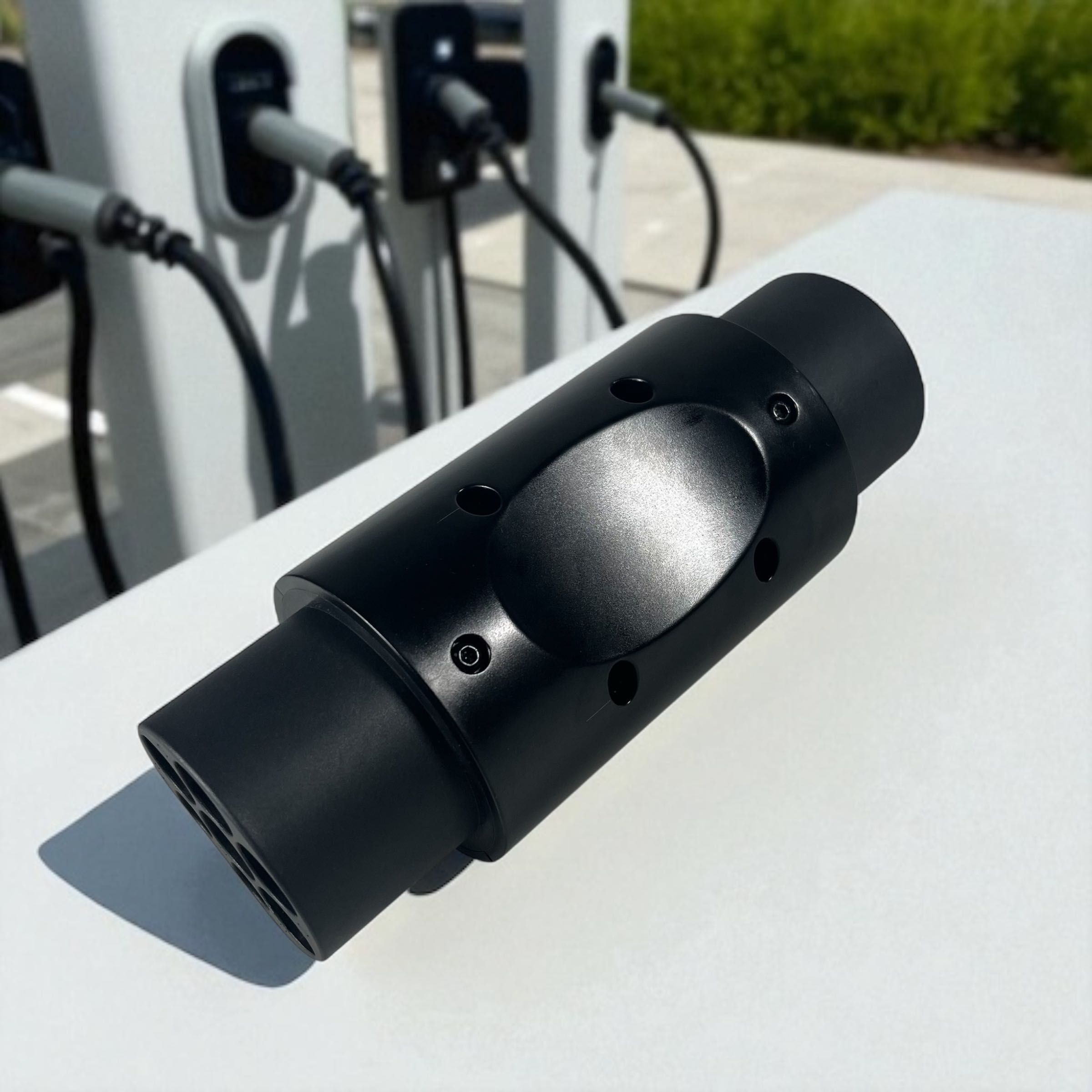 Gambar produk LEAHY Adaptor Charger SPKLU Mobil Listrik Type 2 to GB/T Male 3P 22kW - LH-22