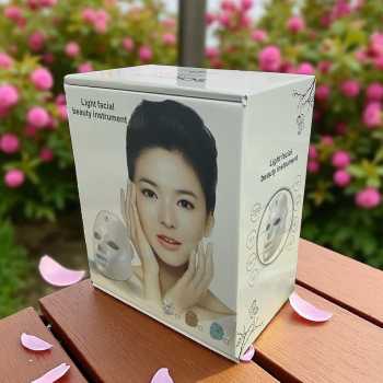Gambar produk KUWTIE Masker LED Facial Mask Photon Therapy 7 Color 500mAh - KWT-12