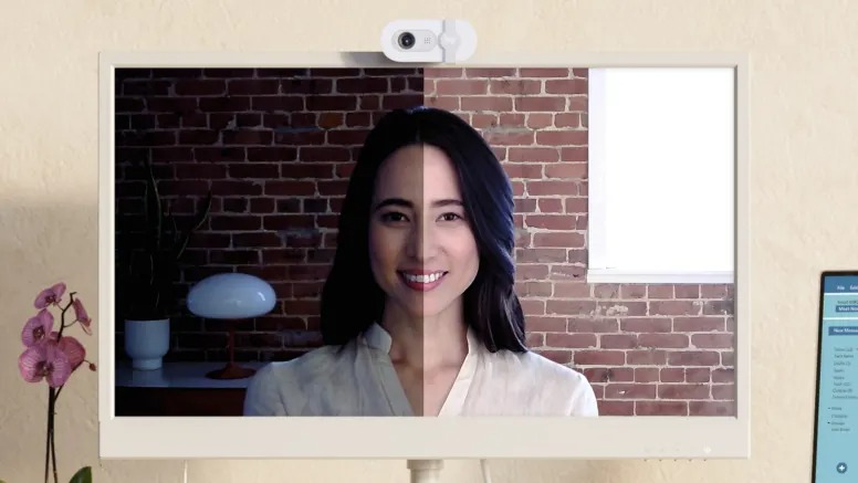 Gambar produk Logitech Webcam Mini Full HD 1080P with Omni-Directional Microphone - Brio 100