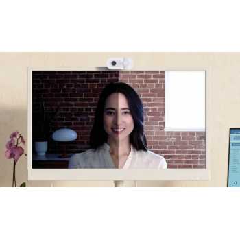Gambar produk Logitech Webcam Mini Full HD 1080P with Omni-Directional Microphone - Brio 100