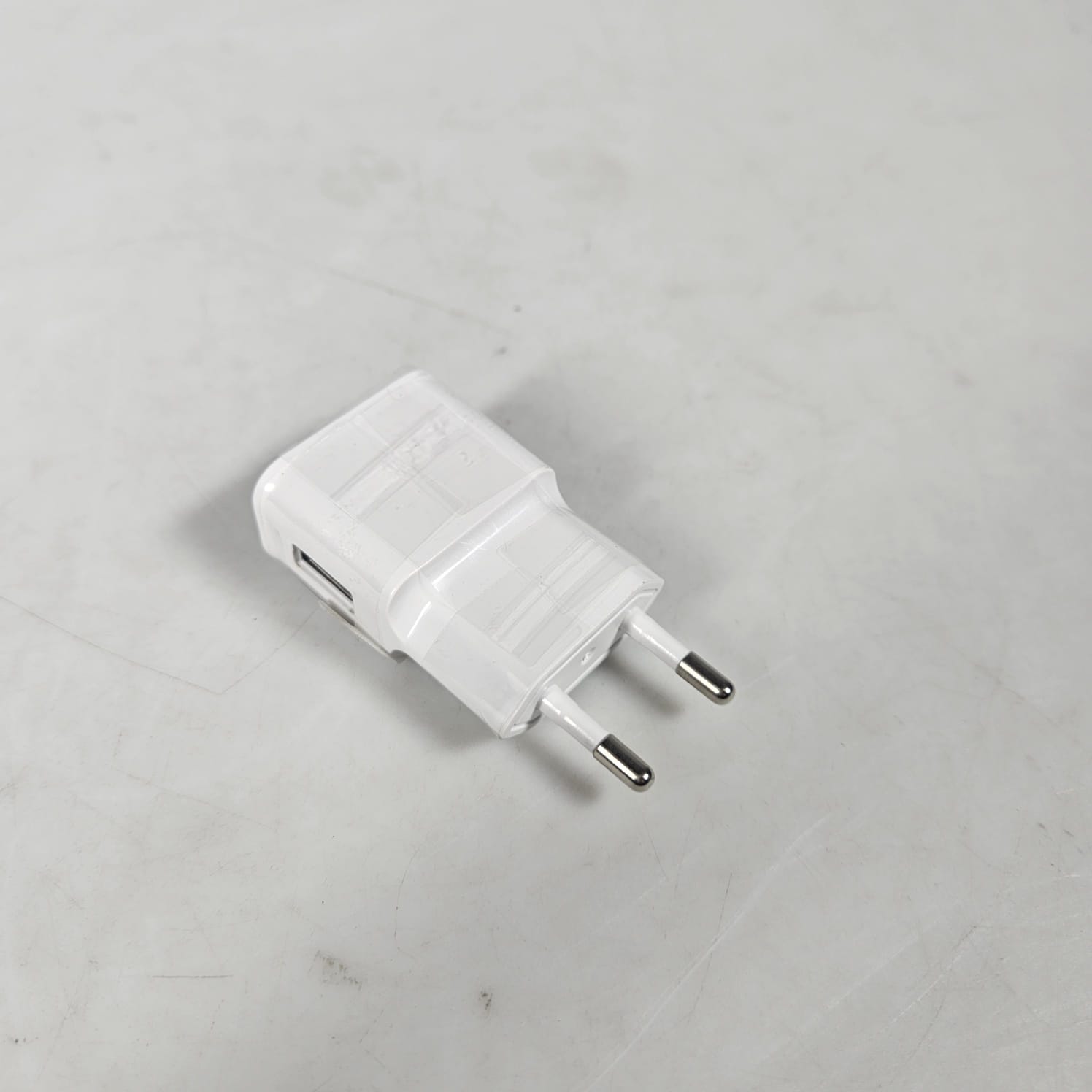 Gambar produk USBO Travel Adaptor USB Charger 5V 2.0A for Smartphone - U90EWE