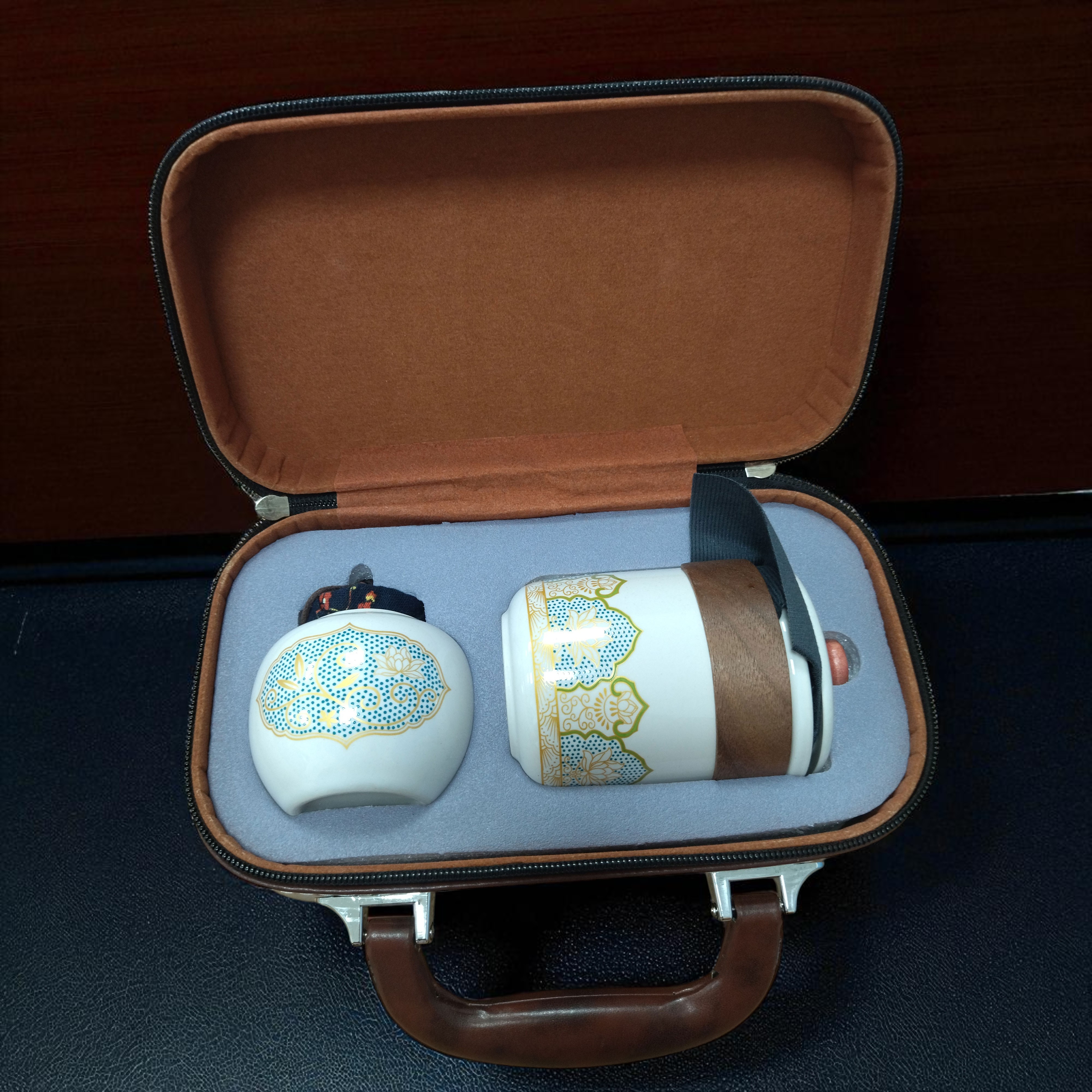 Gambar produk TEAWALK Travel Tea Set One Pot Three Cups Convenient Ceramic With Bag - C5