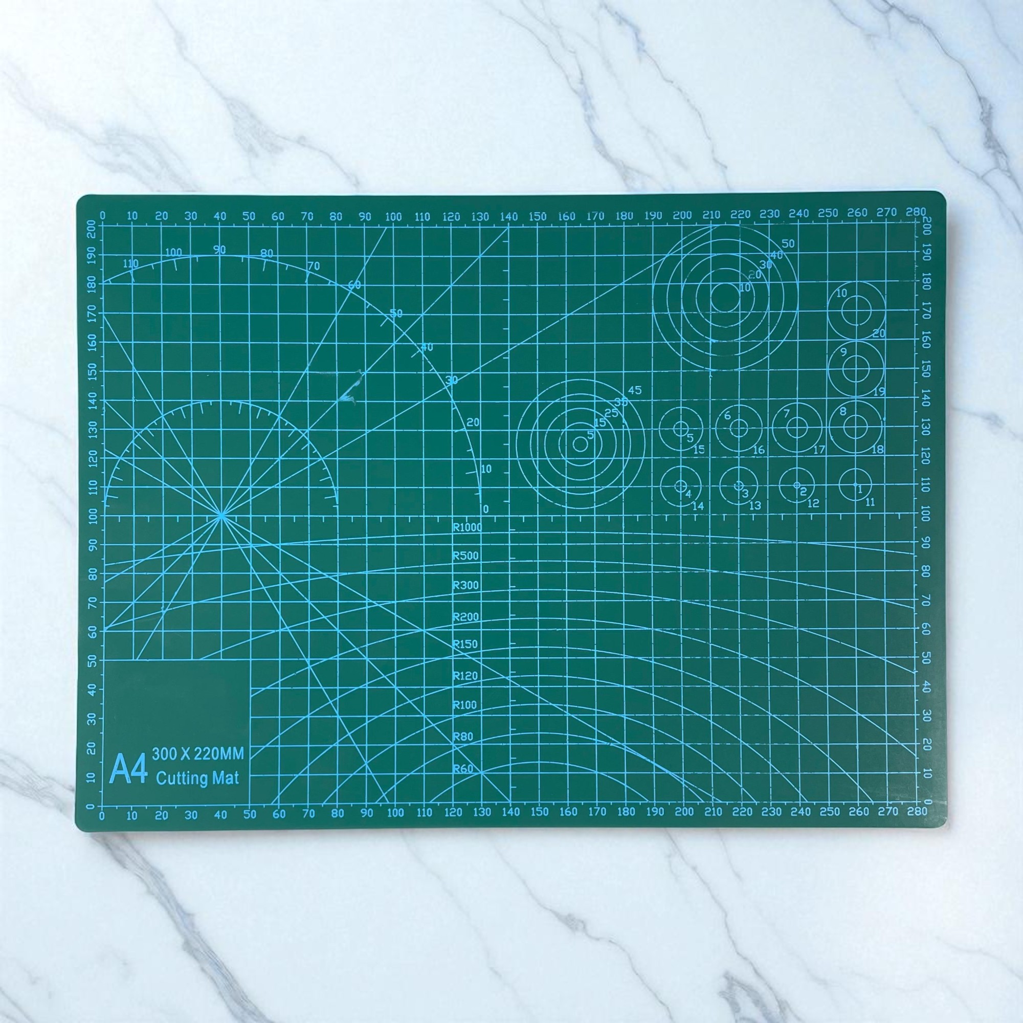 Gambar produk HUAN MEI Alas Potong Work Cutting Mat Pad Anti Slip A4 300x220mm - GKSA4
