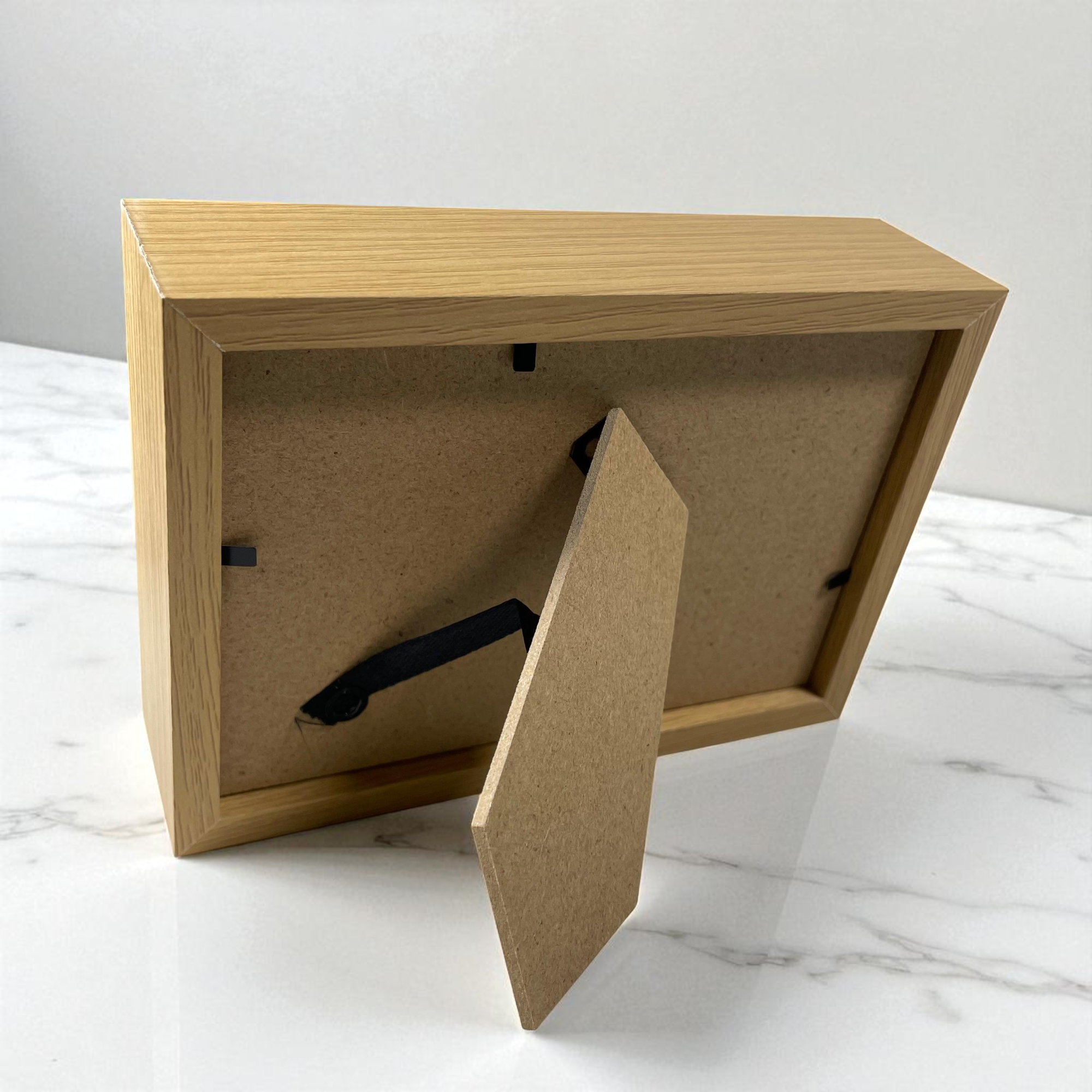 Gambar produk YIXUE Bingkai Foto Ornamen Minimalist Wooden Shadow Box Stand 3D 6 Inch - YE5