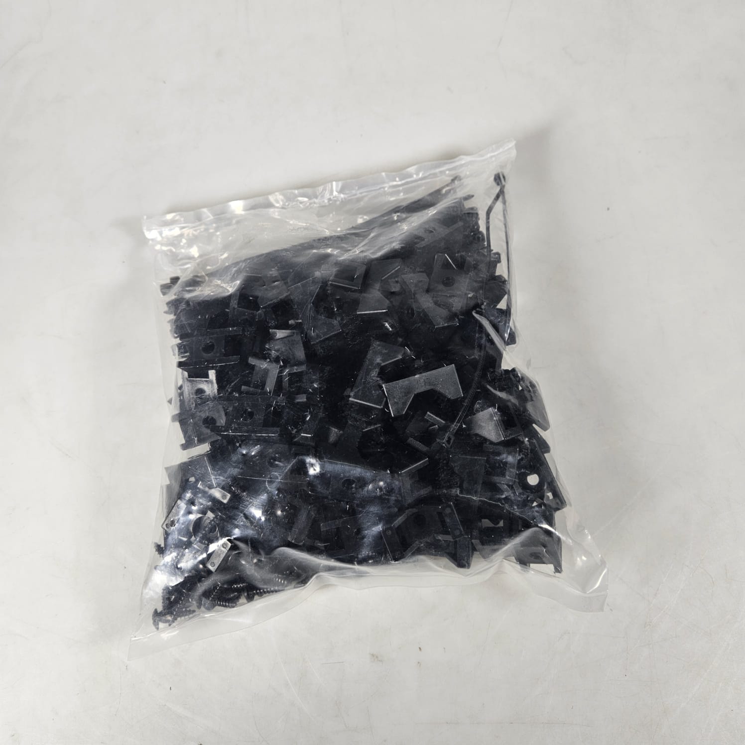 Gambar produk ZYCN Dudukan Kabel Ties Cable Tie Mount Fixed Saddle Nylon 100 PCS - HC7-M5